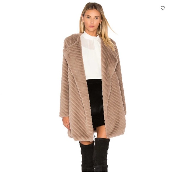 BB Dakota Jackets & Blazers - BB Dakota • Fuzzy Teddy  Sweater • Brown • XS • Oversized